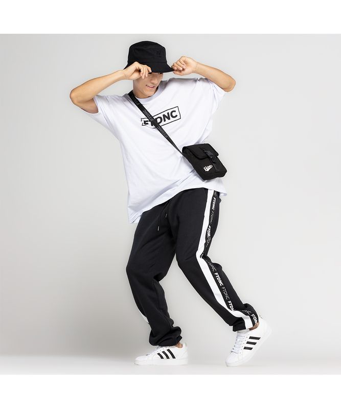 CAMISETA OVERSIZED CLASSIC BRANCA FTDNC G