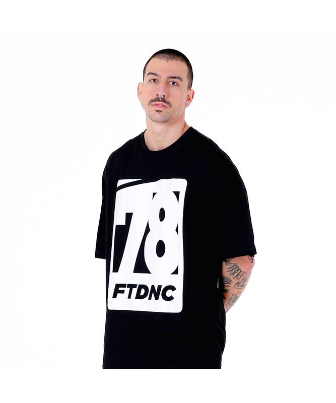 CAMISETA OVER 78 FTDNC PRETA G