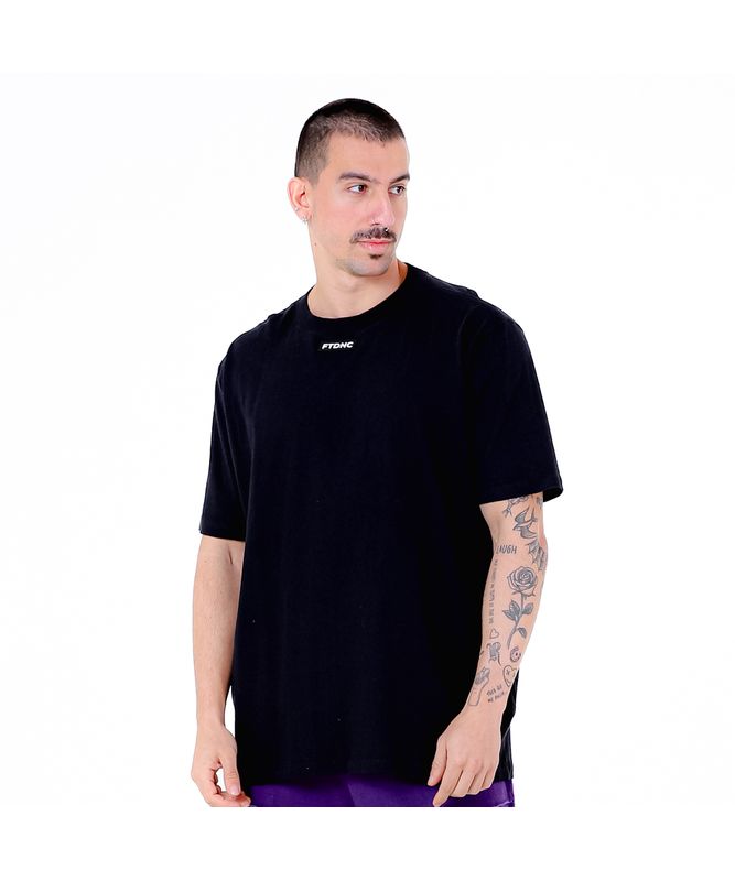 CAMISETA OVERSIZED MALHÃO FTDNC PRETO P CAMISETA OVERSIZED MALHÃO FTDNC PRETO P